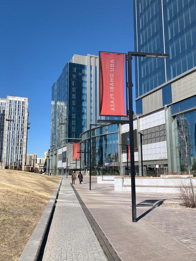 Квартира с видом на Abu Dhabi Plaza Астана Екстер'єр фото